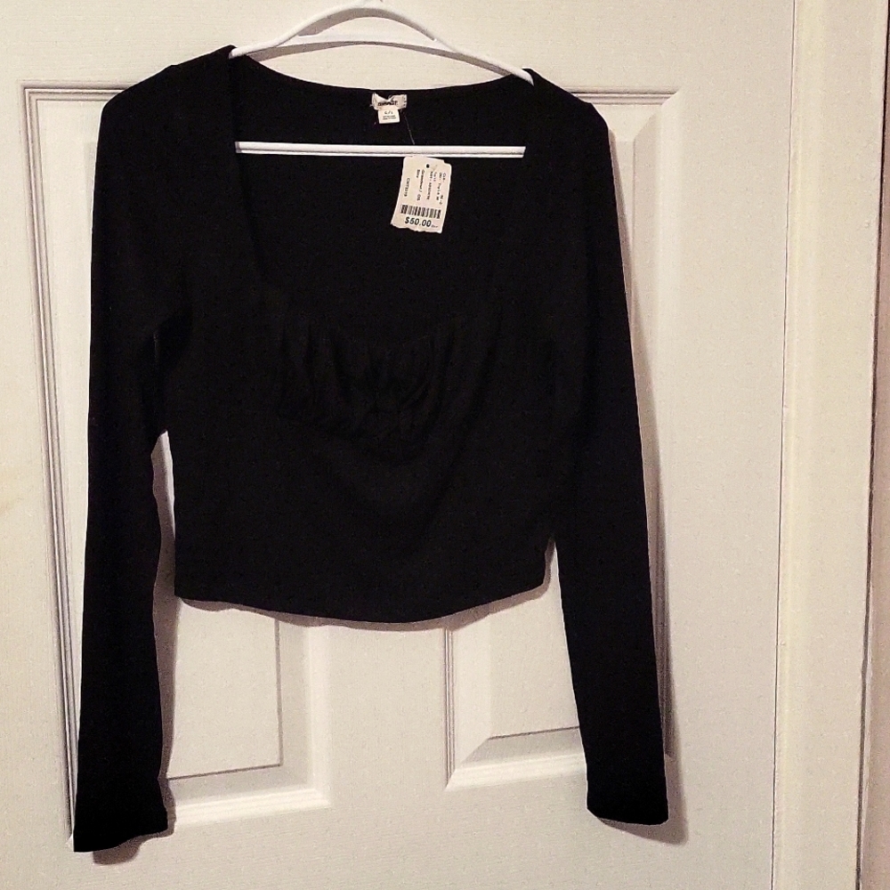 Ribbed ruched long sleeve crop top garage brand US M Black, brand new with tag.